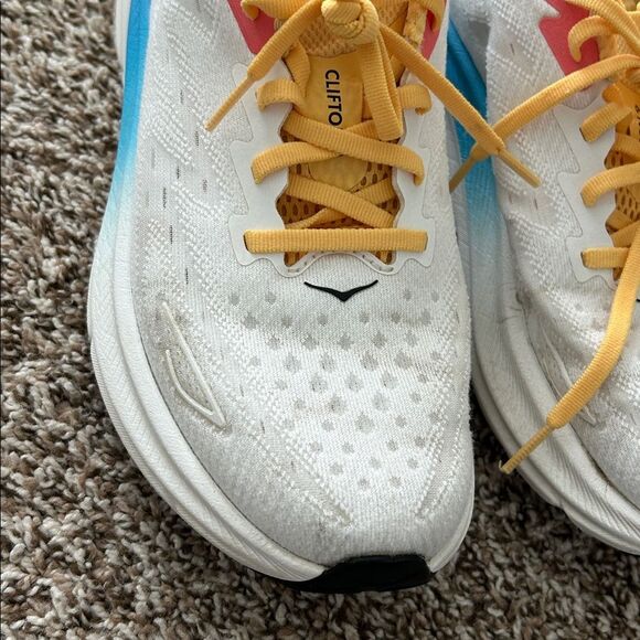 Hoka One One Clifton 9 White and Yellow Athletic Shoes - Picture 4 of 15